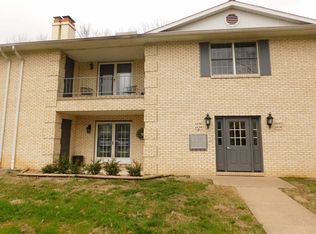 6636 Newburgh Rd, Evansville, IN 47715