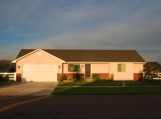 2100 N Gladys Dr, Idaho Falls, ID 83401