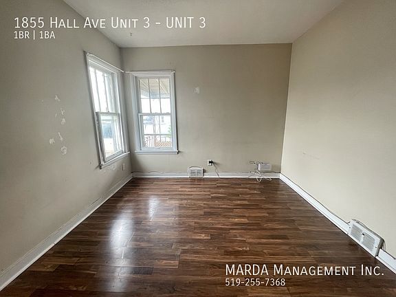 5th image of 1855 Hall Ave #3