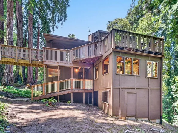 355 Valencia Rd, Aptos, CA 95003