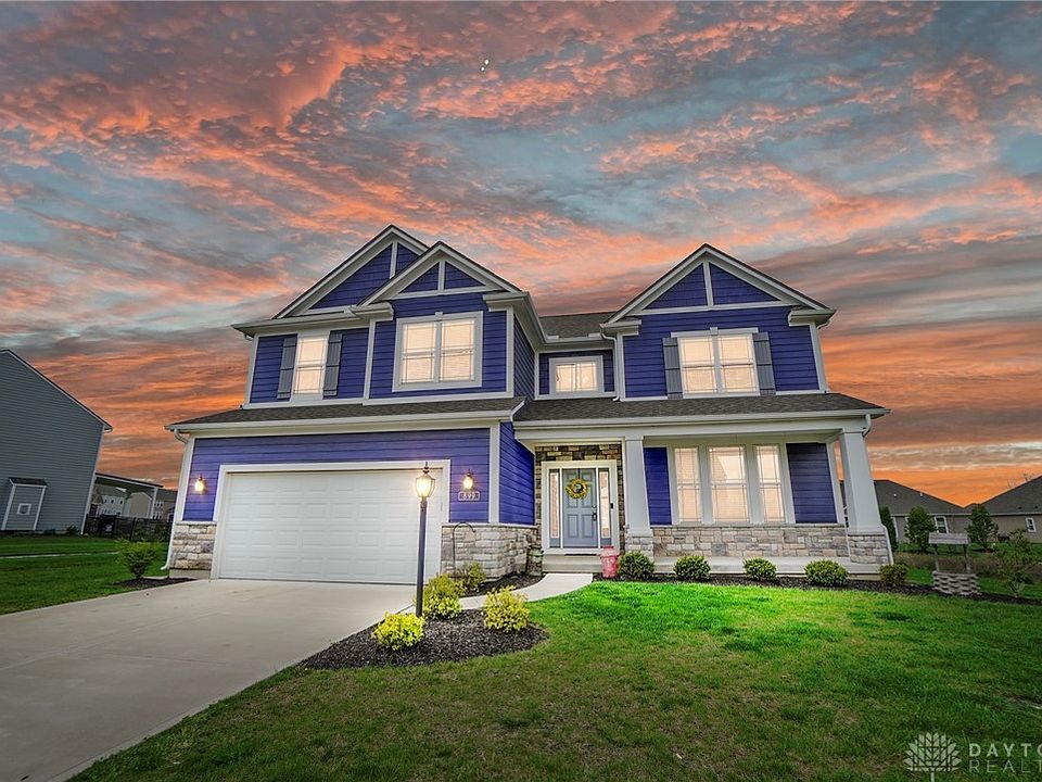 1st image of 899 Sweeney Dr