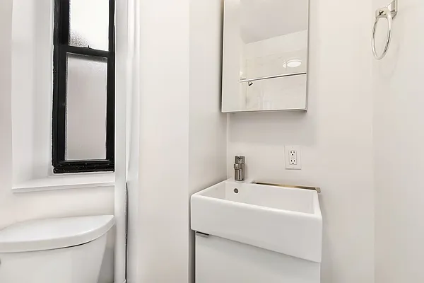 Rented by Compass | media 20