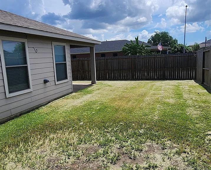 8830 Summerset Meadow Ct — Photo 34