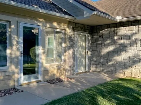 2063 W 139th Ter, Leawood, KS 66224