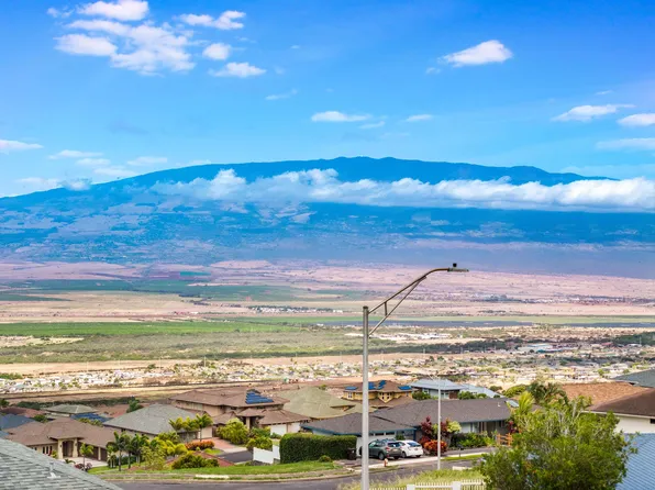 511 Kualau St, Wailuku, HI 96793