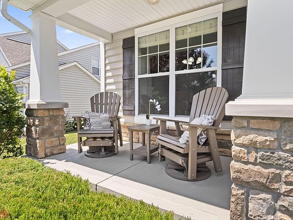 3rd image of 12325 Herons Landing Dr NW