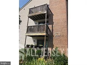 1802 Ravens Crest Dr Photo 1