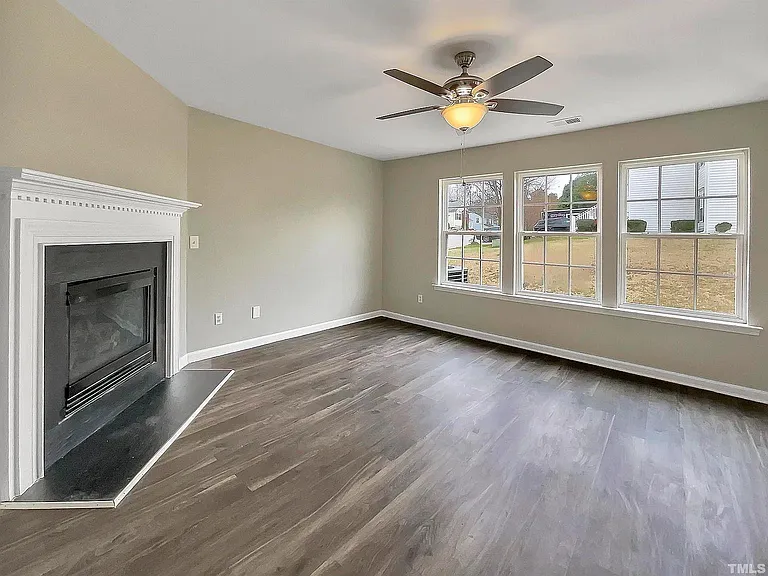 3360 Marshlane Way — Photo 10