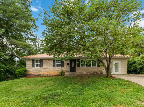 313 Maple St, Columbia, KY 42728