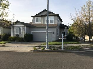 5521 Rainbow Cir, Santa Rosa, CA 95409