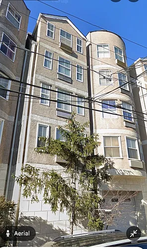 56-60 Ferguson St #B4 Photo 1
