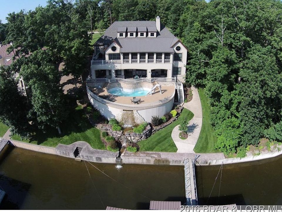 1st image of 884 Spring Creek Dr