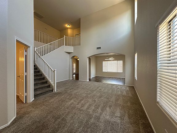 Bonus Room: 
Works for impressive entry, rec room, even a school room if you're so inclined...