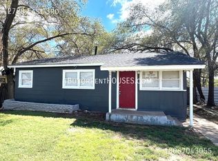 2720 E 3rd St, Lubbock, TX 79403