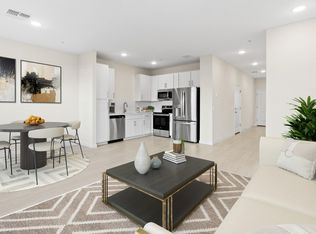 2832 W Eagle Talon Rd, Phoenix, AZ 85085