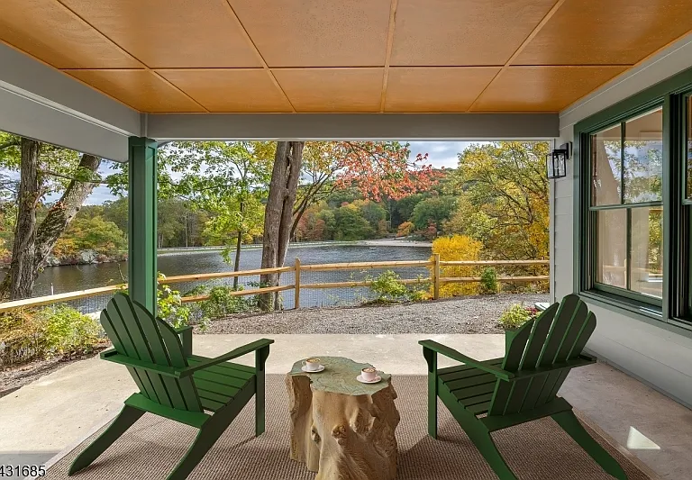 232 W Shore Dr — Photo 36