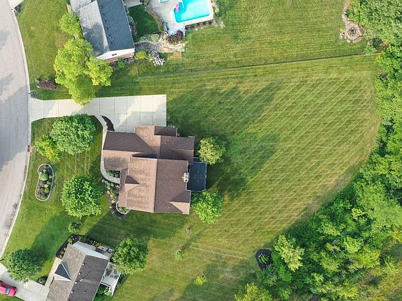 3rd image of 6937 Berry Blossom Ct