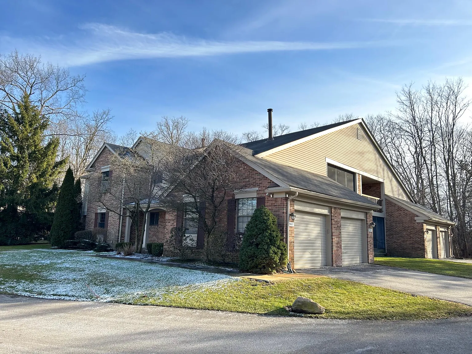 2 bed, 1674 sqft, $2,100 — Photo 1