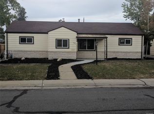 842 Vaughn St, Aurora, CO 80011