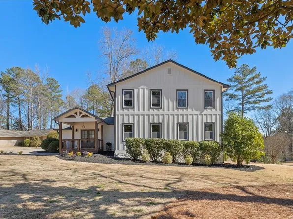 444 Greystone Trce, Marietta, GA 30068