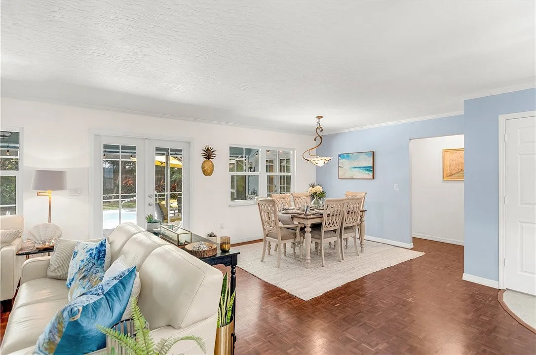 4 bed, 3.5 bath, 2572 sqft, $5,500 — Photo 4