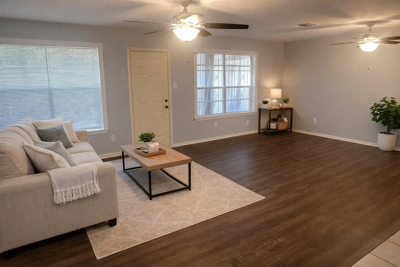 3 bed, 1630 sqft, $2,000 — Photo 3