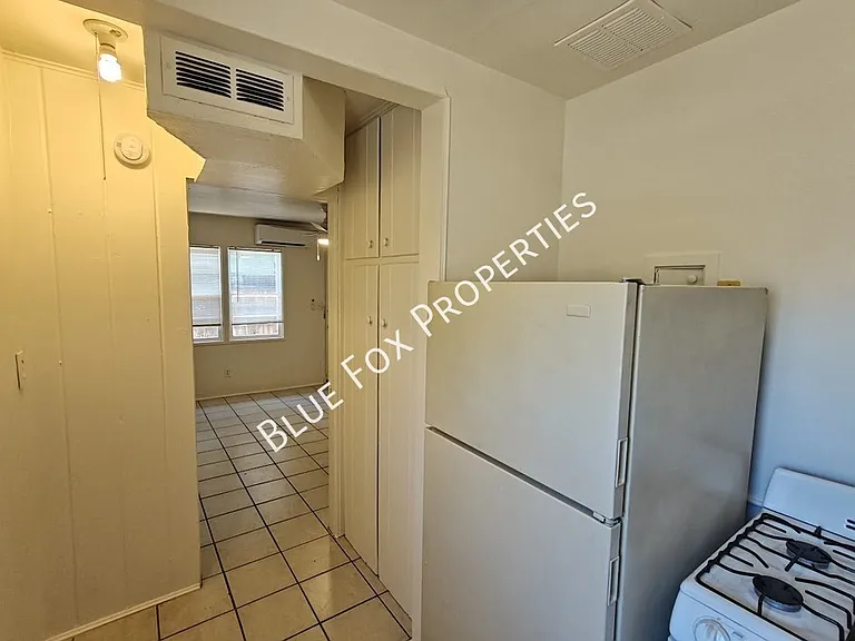3241 E Bermuda St #2 — Photo 8