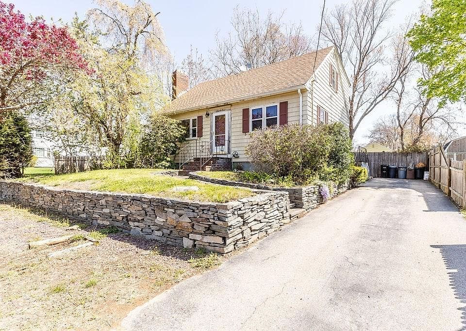 1st image of 238 Cambo St