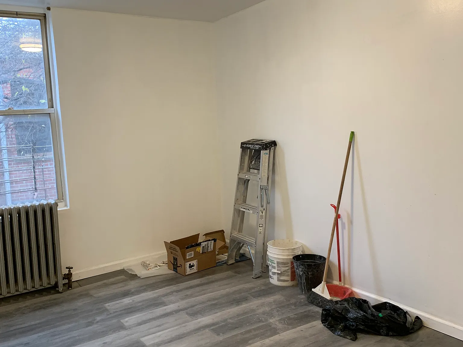 1 bed, 650 sqft, $2,200 — Photo 3