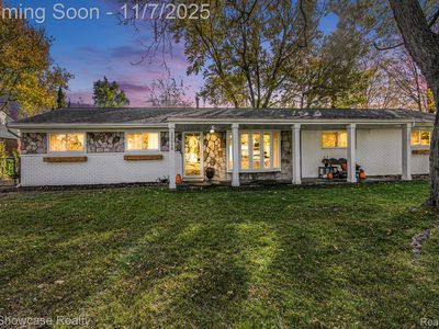 23948 Glen Ridge Ct, Novi, MI, 48375