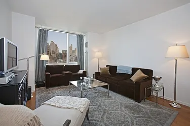 Rented by Manhattan Miami Real Estate