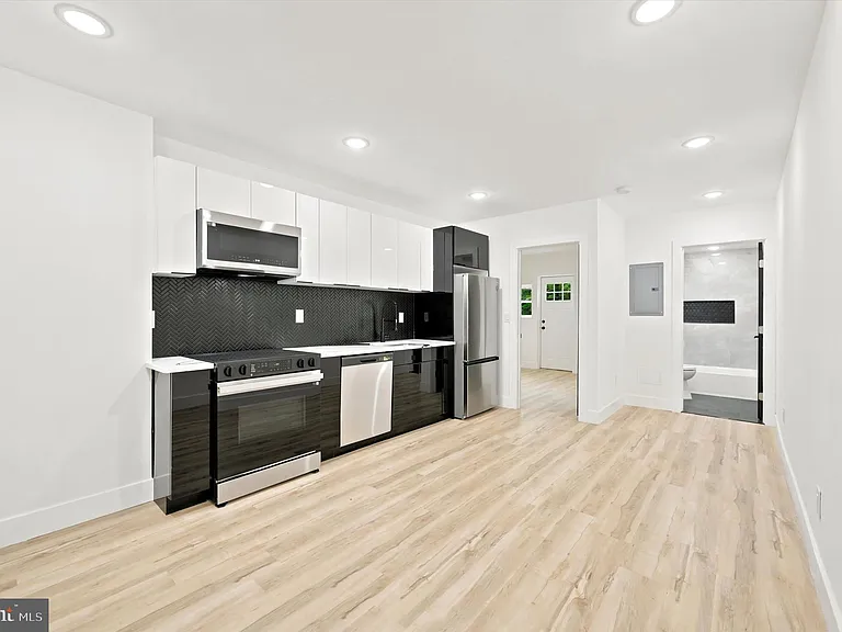 5510 Matthews St #A — Photo 3