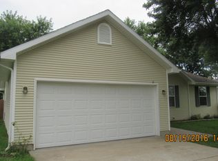 5455 Ridgeview Rd, Pleasant Hope, MO 65725