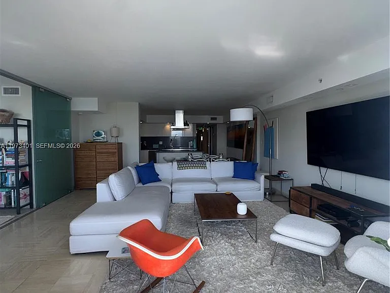 2457 Collins Ave #405 — Photo 13