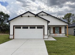 3631 E Bearsden St, Derby, KS 67037