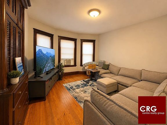 4th image of 21 Berwick Rd