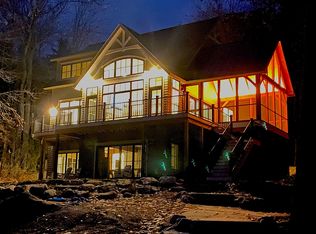 72 Oakwood Rd, Wolfeboro, NH 03894