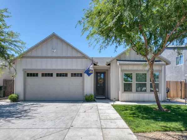 2352 Malaspina Dr, Merced, CA 95340