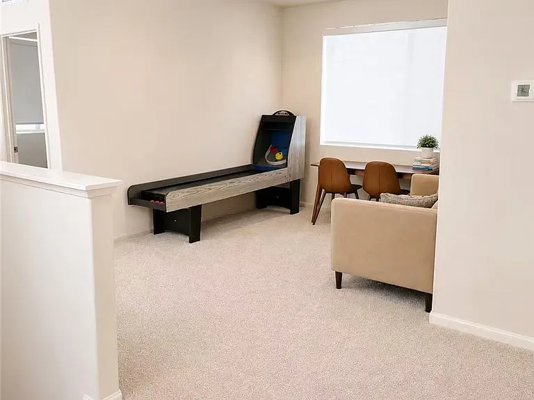 32904 Earlsburn Cir — Photo 5