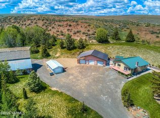1071 Humphrey Rd, Tieton, WA 98947