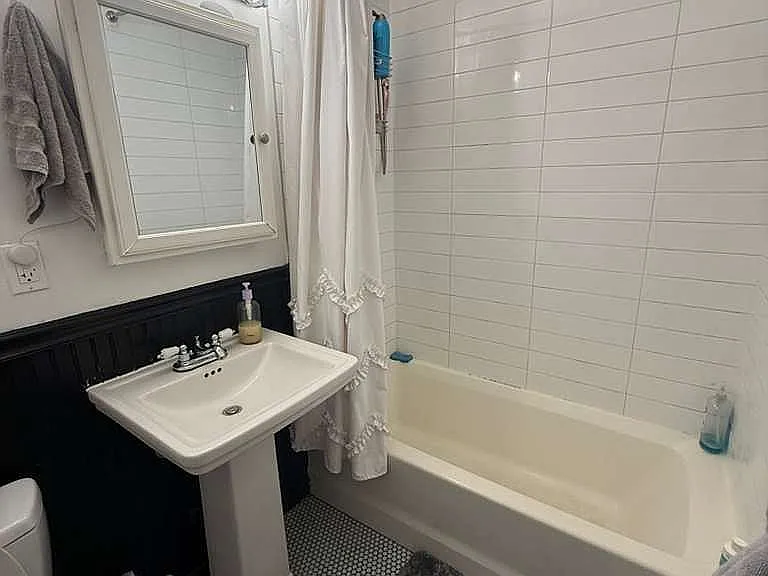 294 Graham Ave #4B — Photo 30