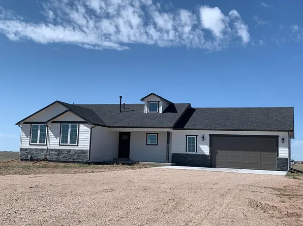 3737 Patrick Rd, Cheyenne, WY 82007