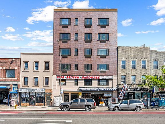 2nd image of 106-07 Northern Blvd #2B
