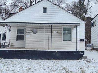 17540 Asbury Park, Detroit, MI, 48235