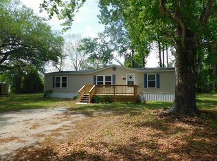 416 Church Rd, New Bern, NC 28560