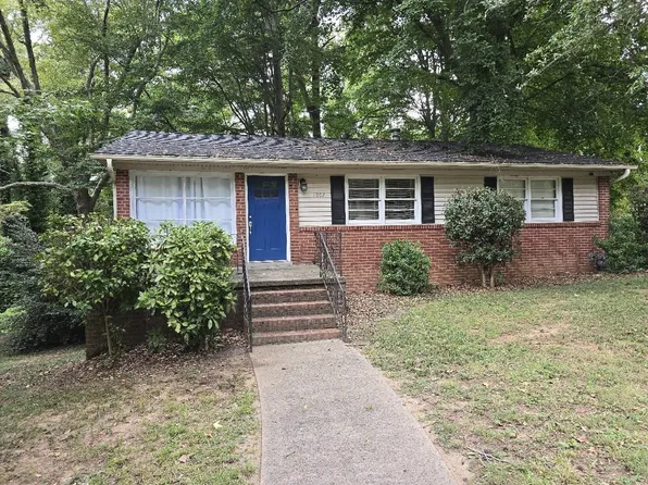 1002 Briarwood Dr, Gaffney, SC 29340
