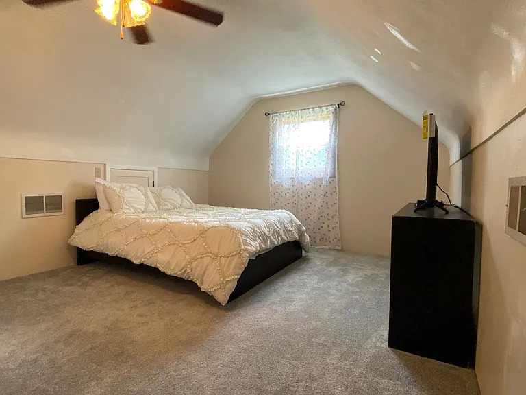 4185 Crystal View Ct — Photo 10