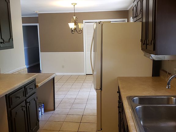 Kitchen to Dining Room