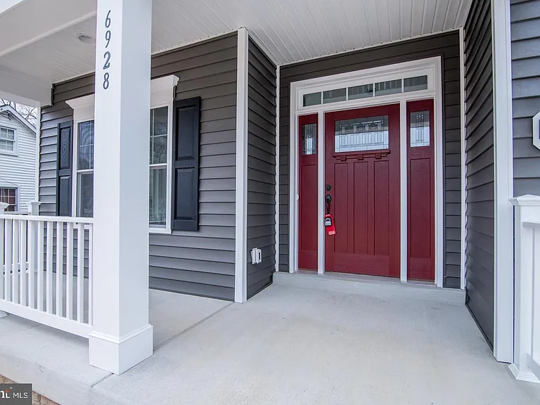 6928 Regent Ln — Photo 73