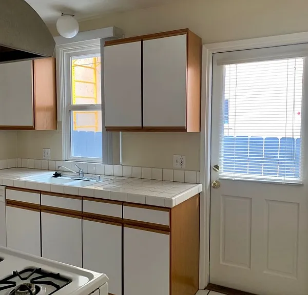 1351 Felspar St — Photo 9